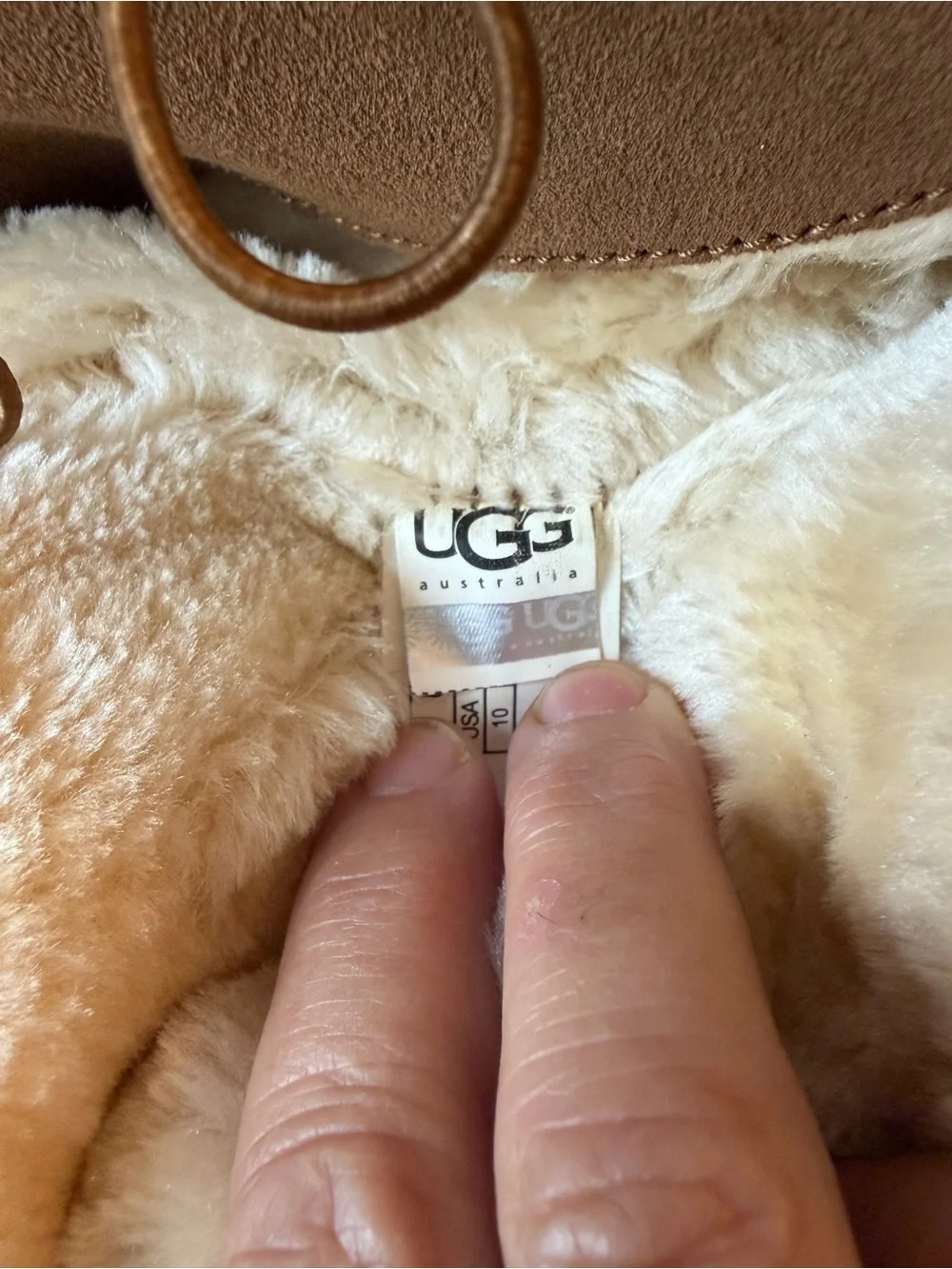 UGG Women’s Tall Bailey 3 Button Faux Fur Boot in Chestnut Size 10